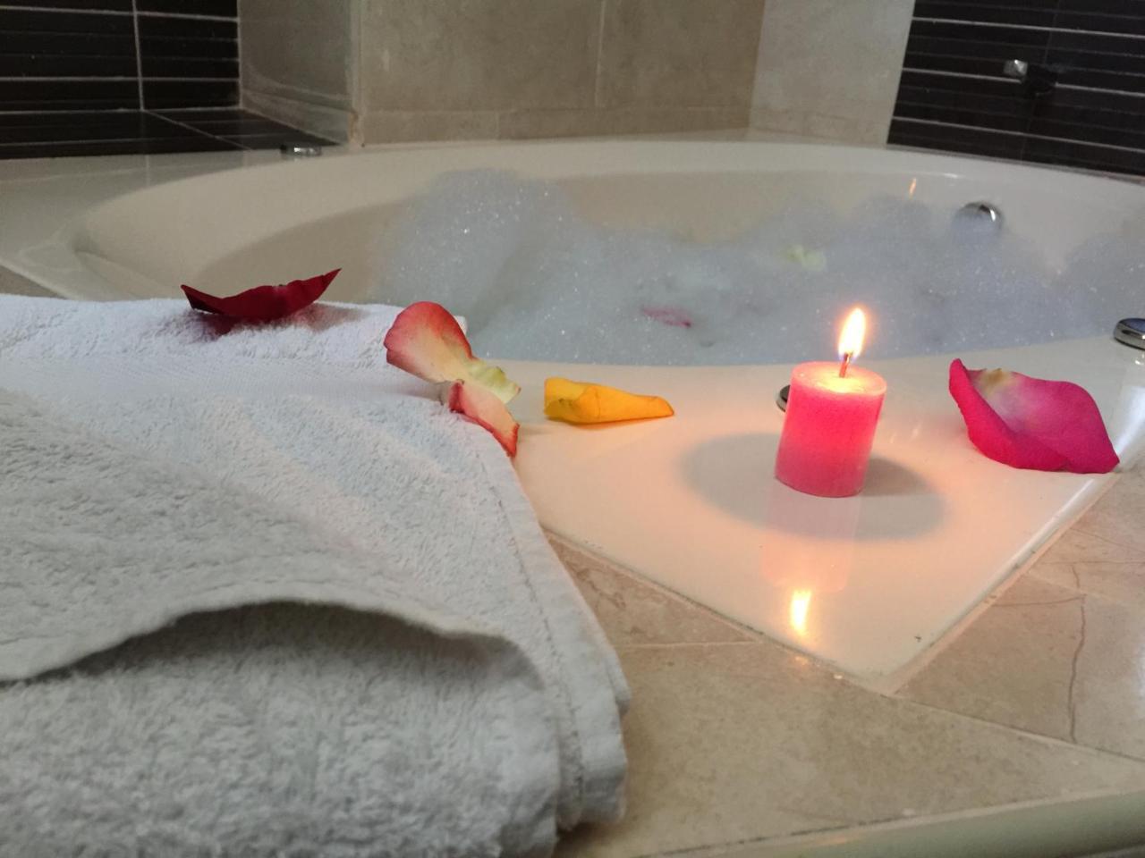 Suites El Parque Lima Ngoại thất bức ảnh